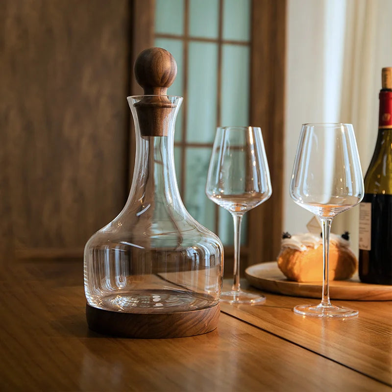 Luxurious 50oz Acacia Wine Decanter