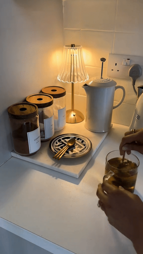 Vintage Lotus Lamp